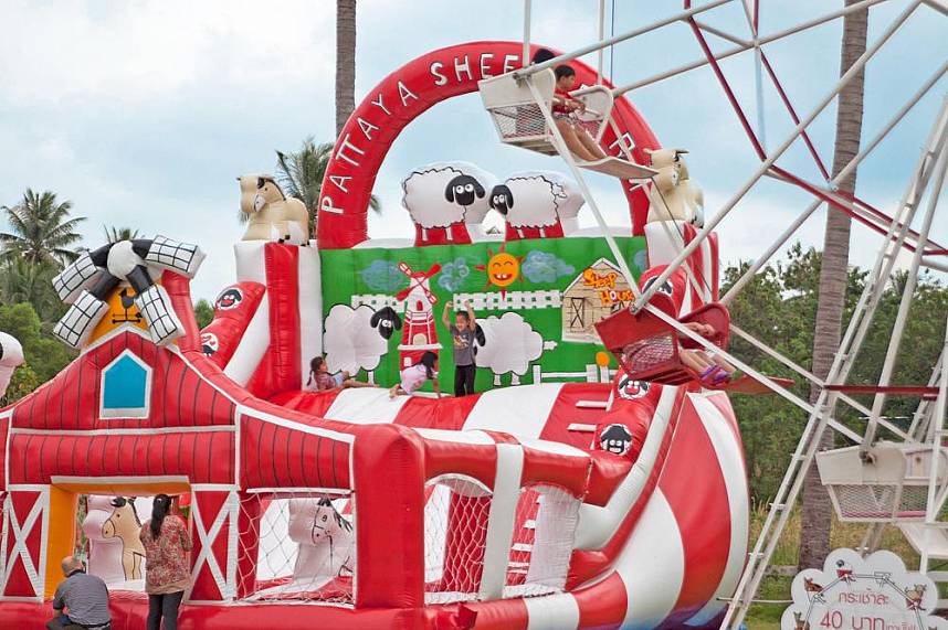Pattaya Sheep Farm Banglamung has a great playground for kids