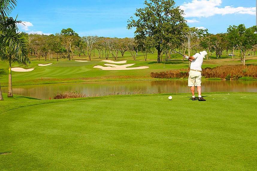 Challenging course at Siam Country Club Golf in Pattaya