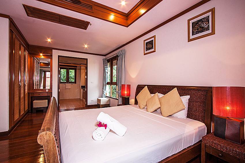 Bedroom with en suite bathroom of Ban Talay Khaw T46 (Four)