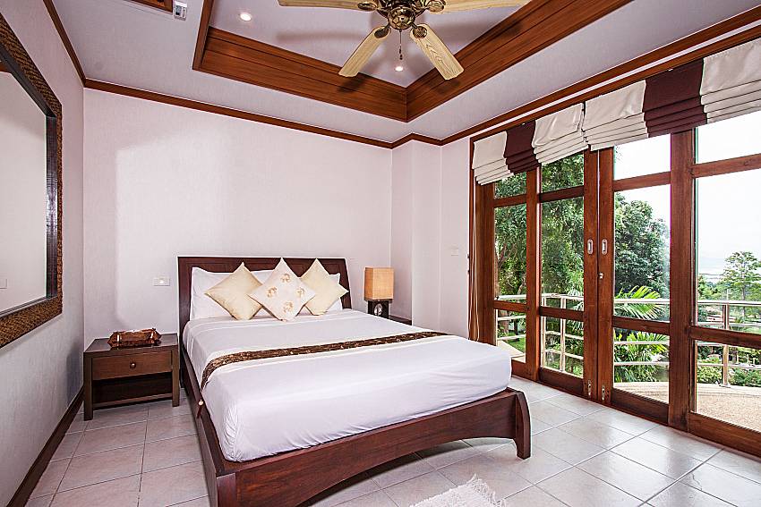 Bedroom Can outward balcony of Ban Talay Khaw T14