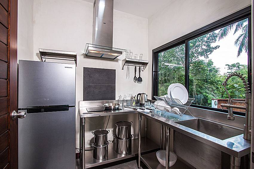 Kitchen room with refrigerator of Paritta sky Villa B