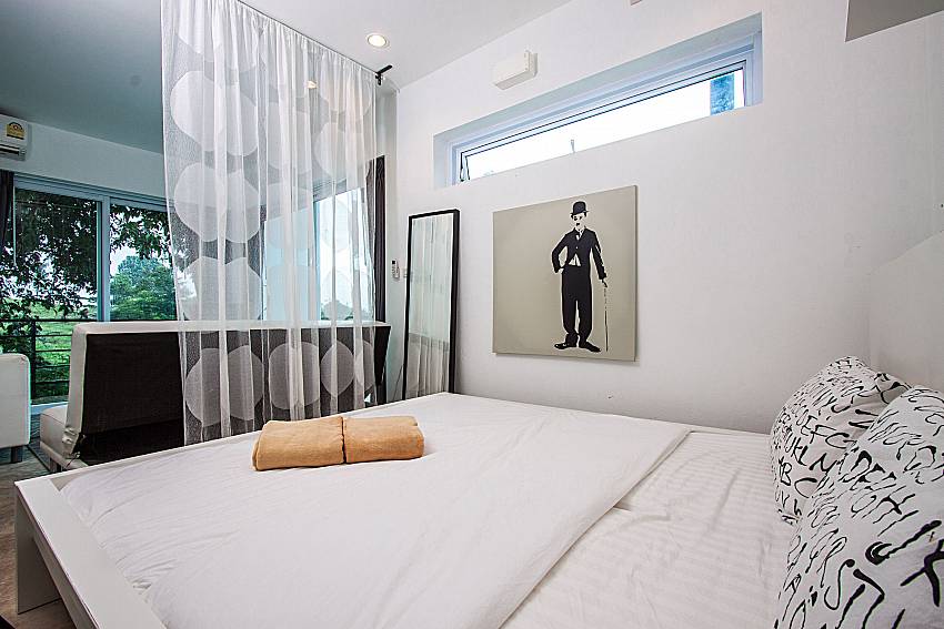 Bedroom with sofa of Chaweng Design Villa No.2