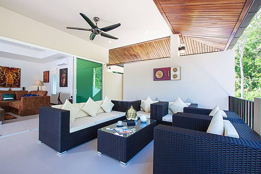 Living room Si Fah Villa in Phuket 