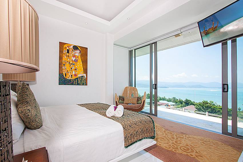 Bedroom with TV Aurora Bay Villa in Samui