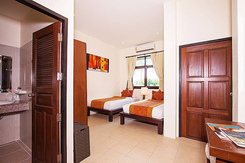 Bedroom Maprow Palm Villa No. 7 in Samui