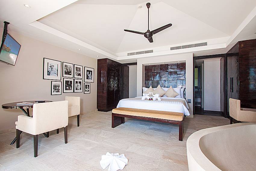 Bedroom with TV Nikki Beach Resort in Samui