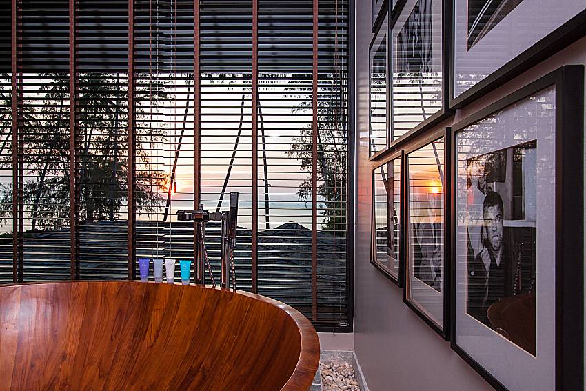 Bath with sea view Nikki Beach Resort - Ocean View Penthouse Suite 2 in Samui