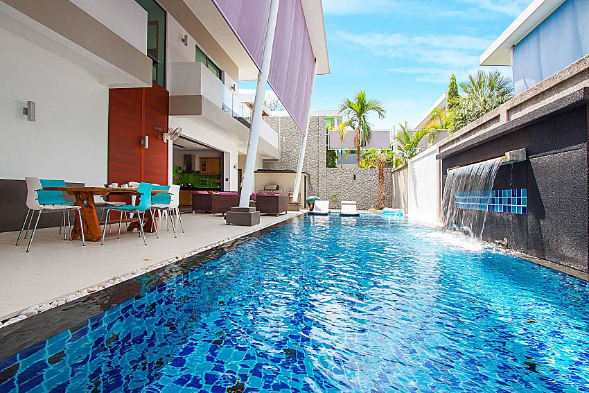 Swimming pool and property Villa Elina in Phuket