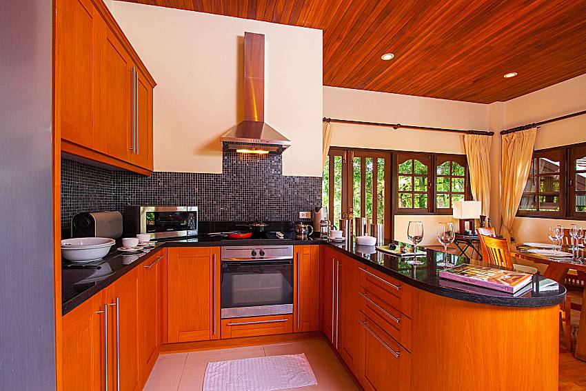 Kitchen Maprow Palm Villa 301 in Samui
