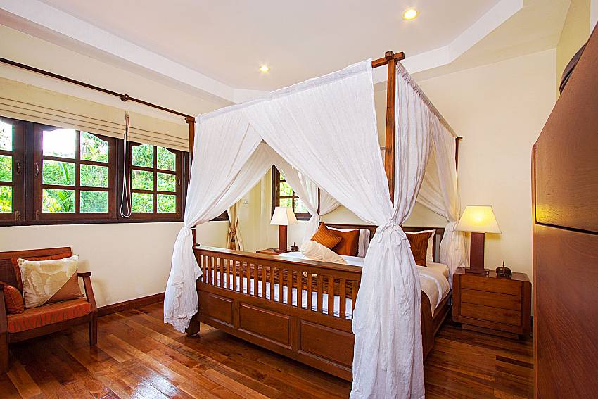 Bedroom Maprow Palm Villa 301 in Samui