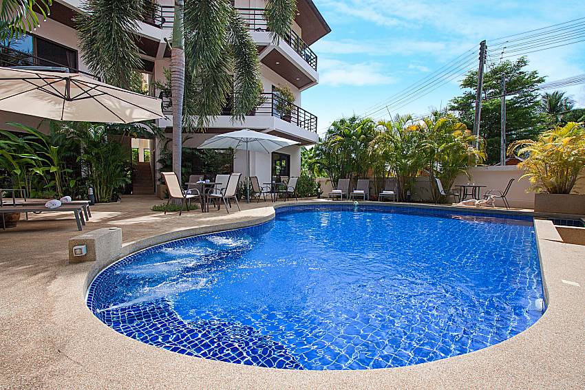 Swimming pool and property Wan Hyud Villa No.201 at Chaweng in Samui