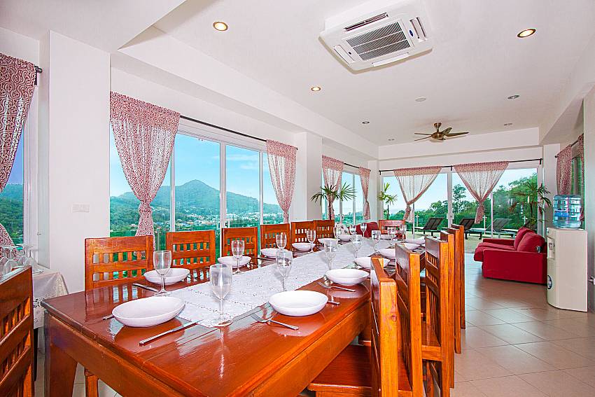 Dinning area Villa Niyati in Phuket
