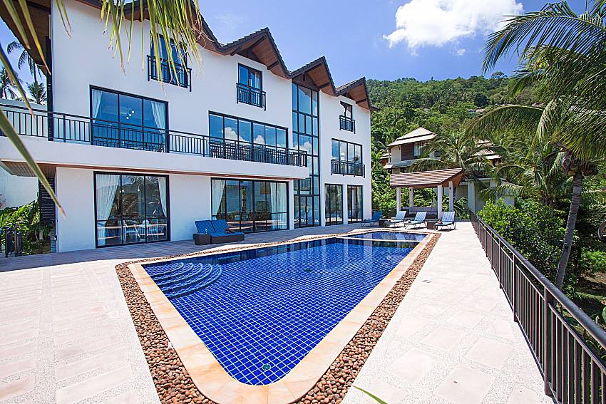 Swimming pool and property Phukea Villa in Koh Samui