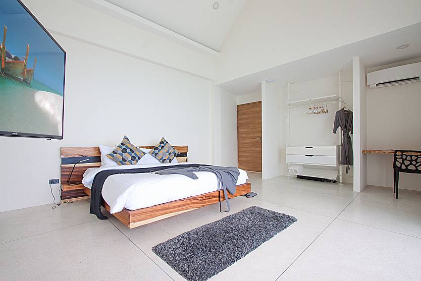 Bedroom with TV Sky Dream Villa in Samui