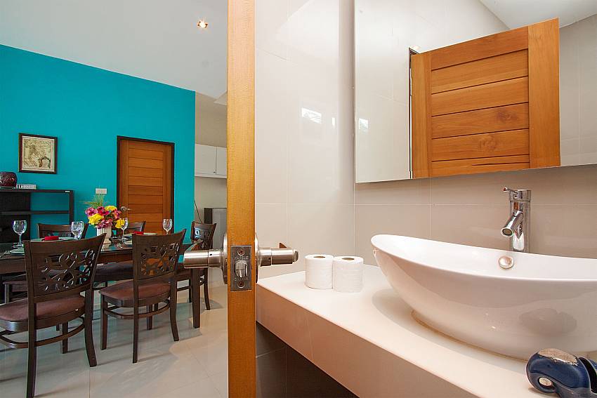 Bathroom Villa Janani 201 in Samui