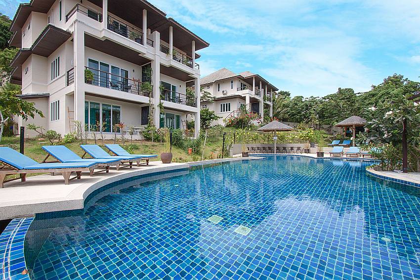 Swimming pool and property Villa Janani 302 in Samui