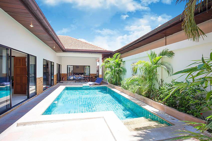Private pool area at Villa Majestic 40 Pratumnak Pattaya Thailand