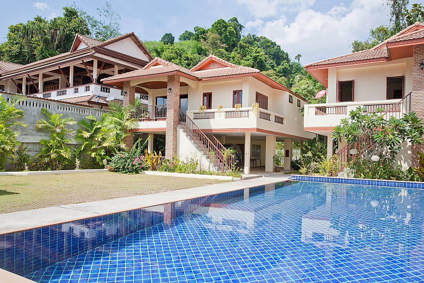 Villa Pool and Balcony-Loch Palm Villa B_shared pool villa_Kathu_Patong_Phuket_Thailand