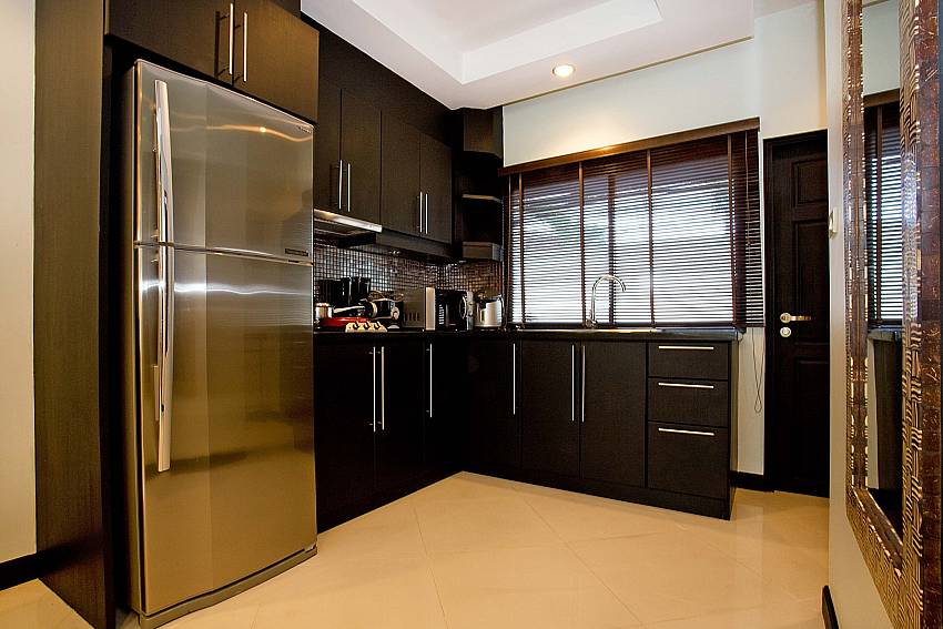 Big Kitchen-Na Jomtien_2 bedroom Executive Duplex_Bangsaray_Jomtien_Pattaya_Thailand