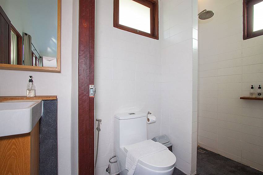 Toilet Villa Rune 121 in Chaweng Samui
