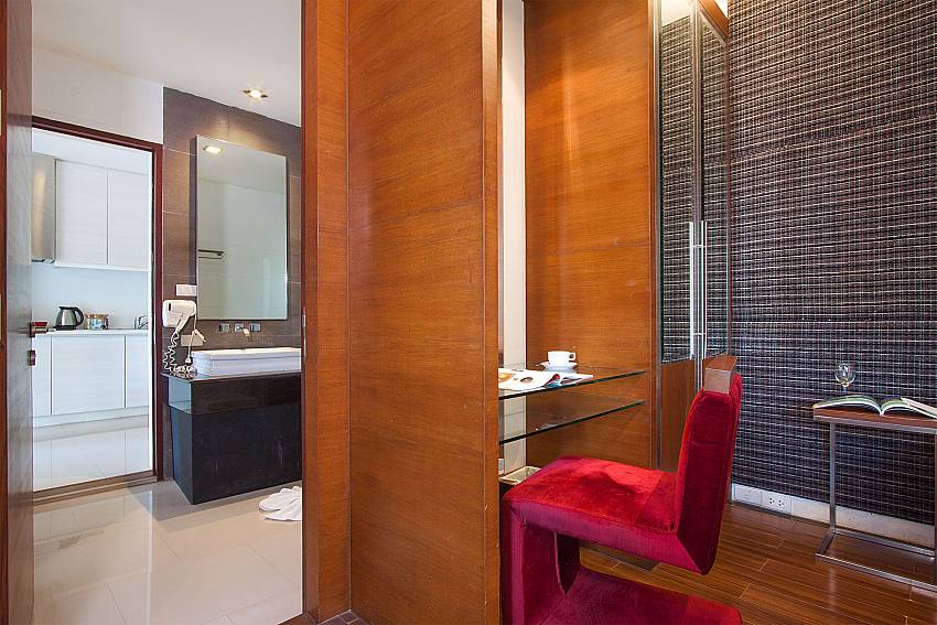 Bedroom with en suite bath at Villa Hutton 101 Koh Samui Bo Phut