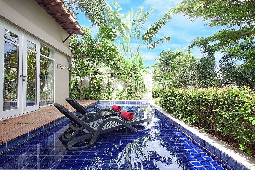 Private pool area with sun beds at Villa Hutton 201 Bophut Koh Samui