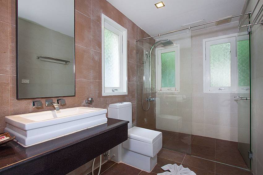 Guest bathroom with shower at 2 bed Villa Hutton 202 Samui Bophut