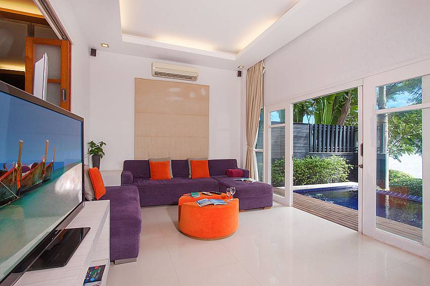 Living room with TV Villa Hutton 211 in Samui