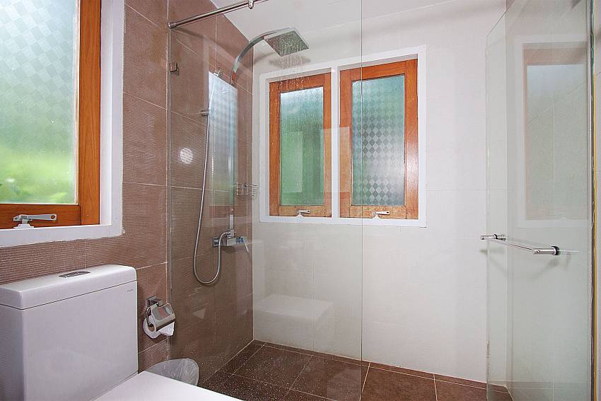 Toilet with shower Villa Hutton 211 in Samui