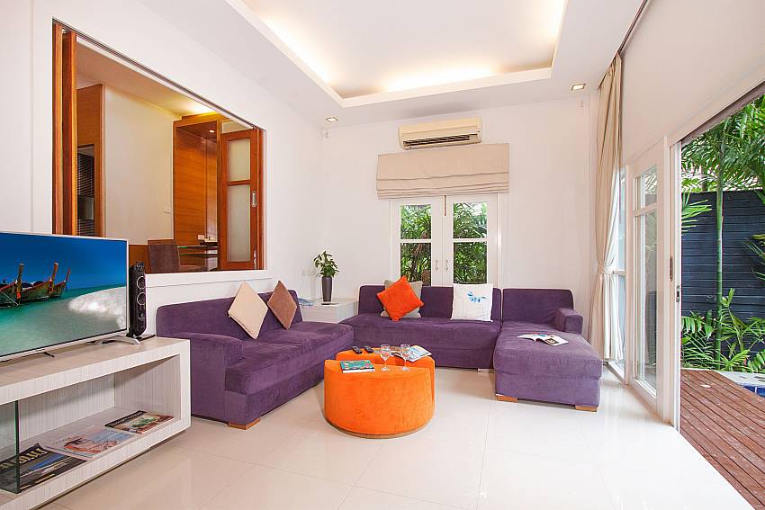 Living room with TV Villa Hutton 214 in Koh Samui 