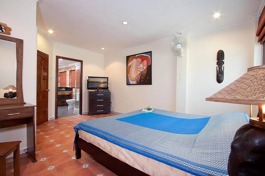 Bedroom 2-Nai Mueang Klang_4 Bedroom_Pool Villa_Pattaya_Thailand