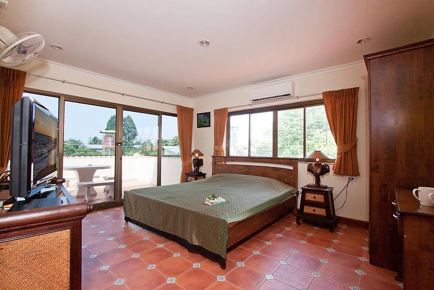 Bedroom 4-Nai Mueang Klang_4 Bedroom_Pool Villa_Pattaya_Thailand
