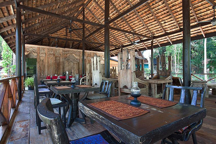 Dinning area Natures Oasis Resort No.2 in Southern Koh Chang