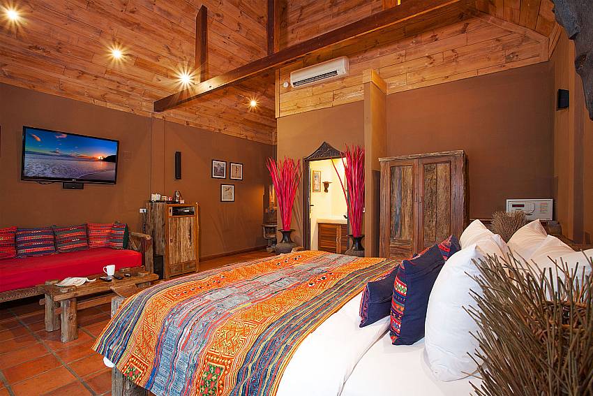 Bedroom with TV Natures Oasis Resort No.6 at Bang Bao Koh Chang