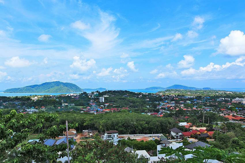 Spectacular view from the Villa Alangkarn Andaman in Nai Harn Phuket