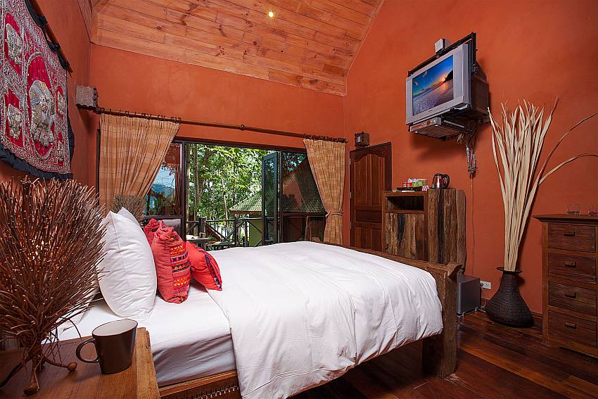 Bed room with TV Natures Oasis Resort No.11B in South Koh Chang