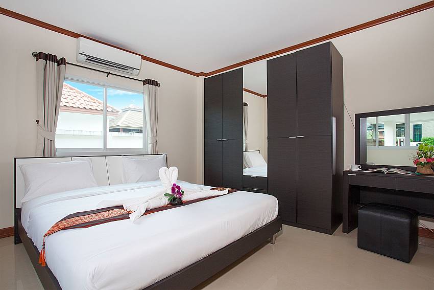Bedroom Timberland Lanna Villa 302 in Bangsaray Pattaya