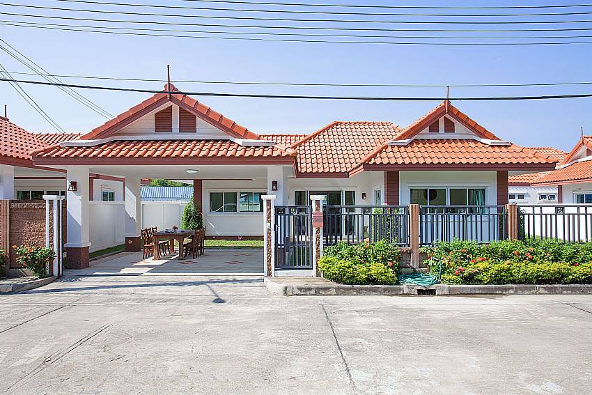 Front of property Timberland Lanna Villa 303 in Bangsaray Pattaya