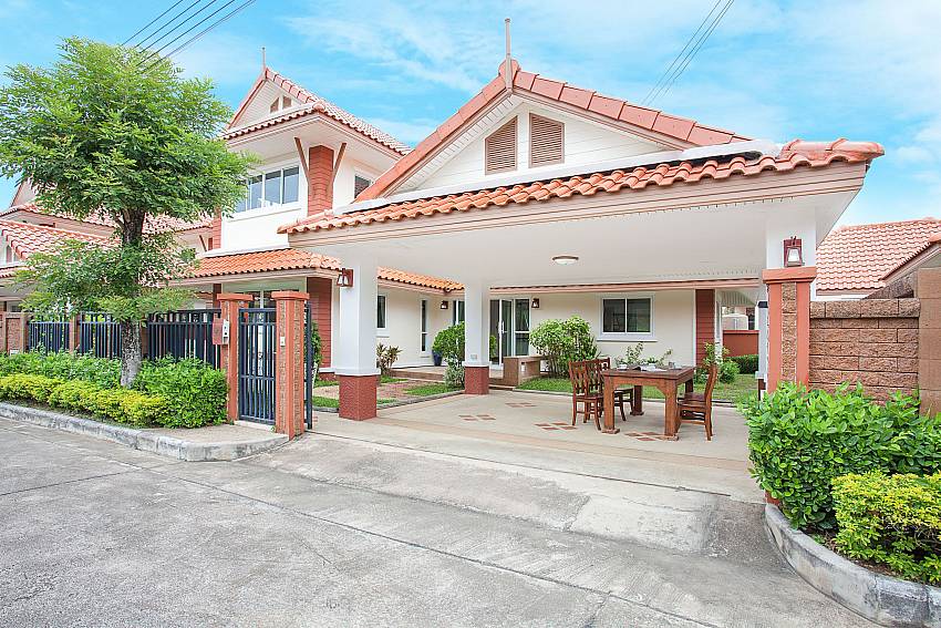 Front of property Timberland Lanna Villa 403 in Pattaya