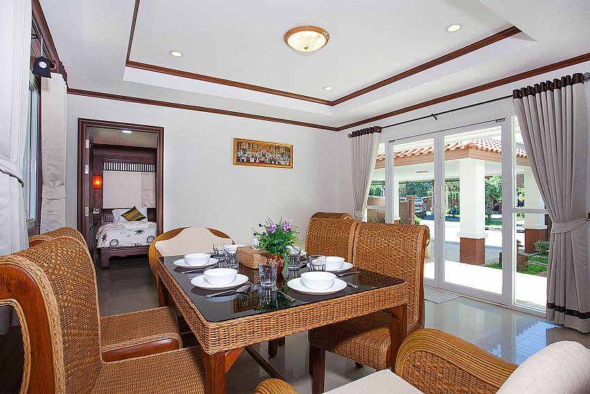 Dinning area Timberland Lanna Villa 404 in Pattaya