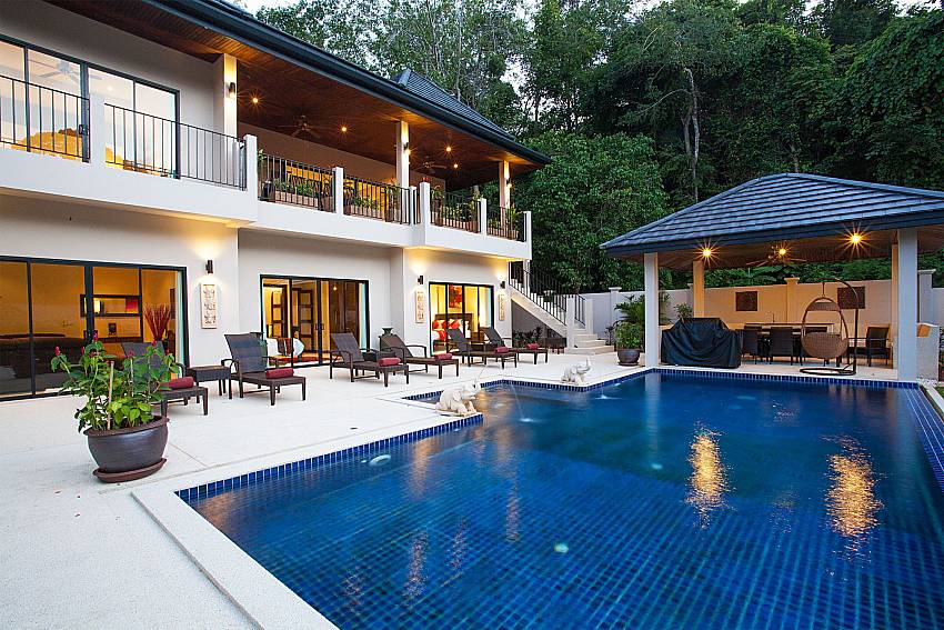 Amazing 6 bedroomholiday rental at Pagarang Villa South Phuket