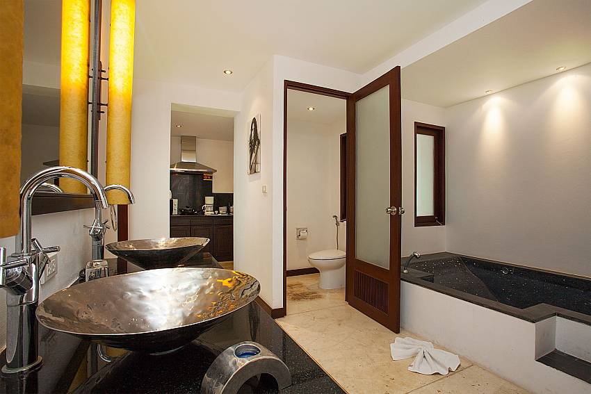 en-suite master bathroom at Nirano Villa 25 Central part Phuket