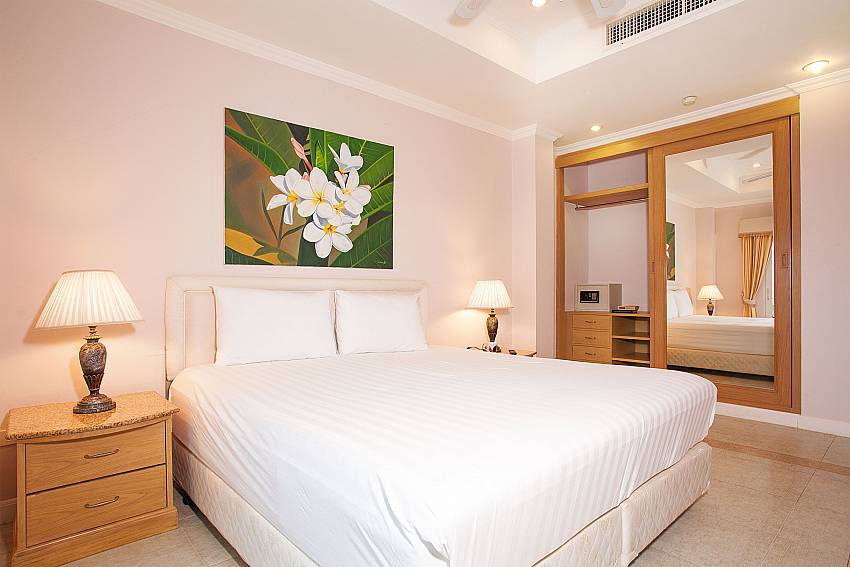Master king-size bedroom at Manuae Condo 202 in Westphuket