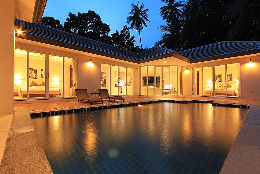 Romantic pool scenery at Villa Lipalia 202 Lipa Noi Koh Samui Thailand