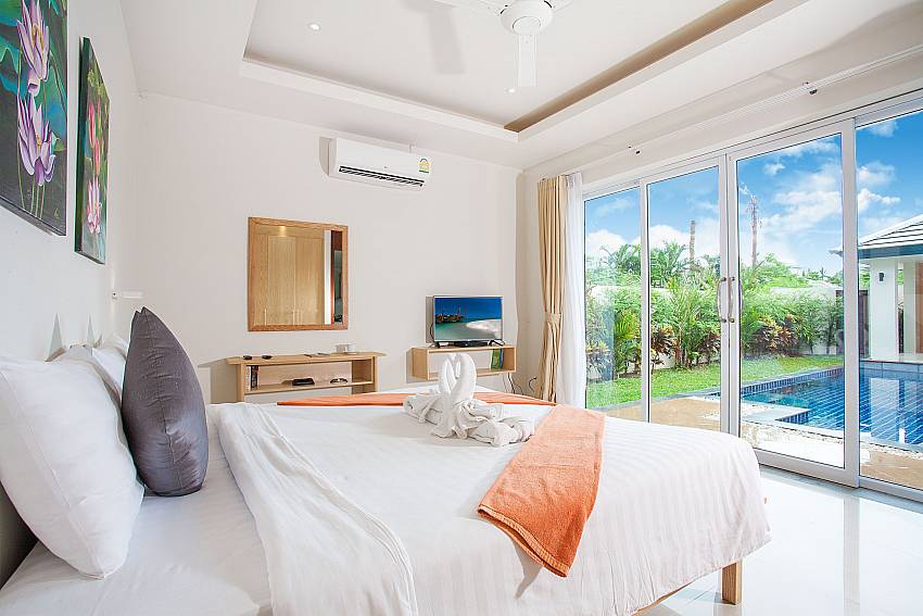 Guest bedroom with direct pool access in Villa Lipalia 202 Lipa Noi Koh Samui Thailand
