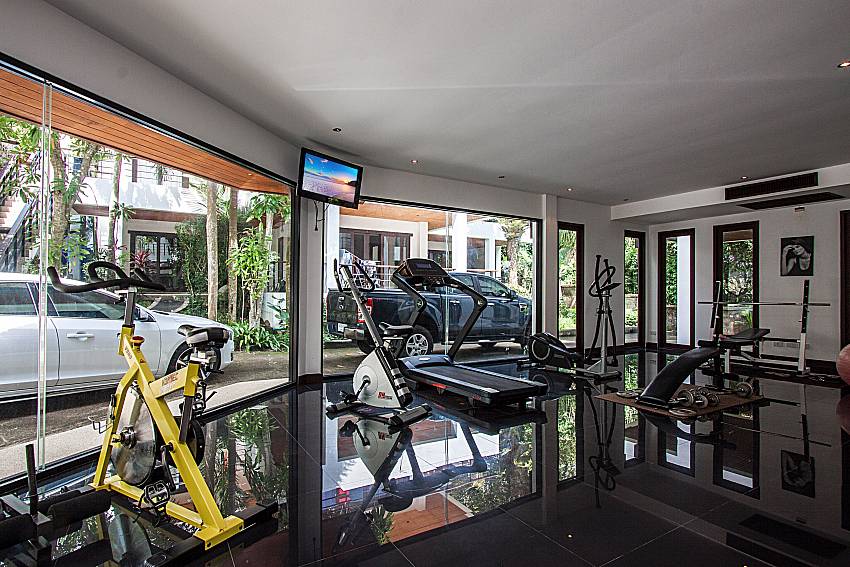 Nirano Villa 41 Central Phuket access to gym