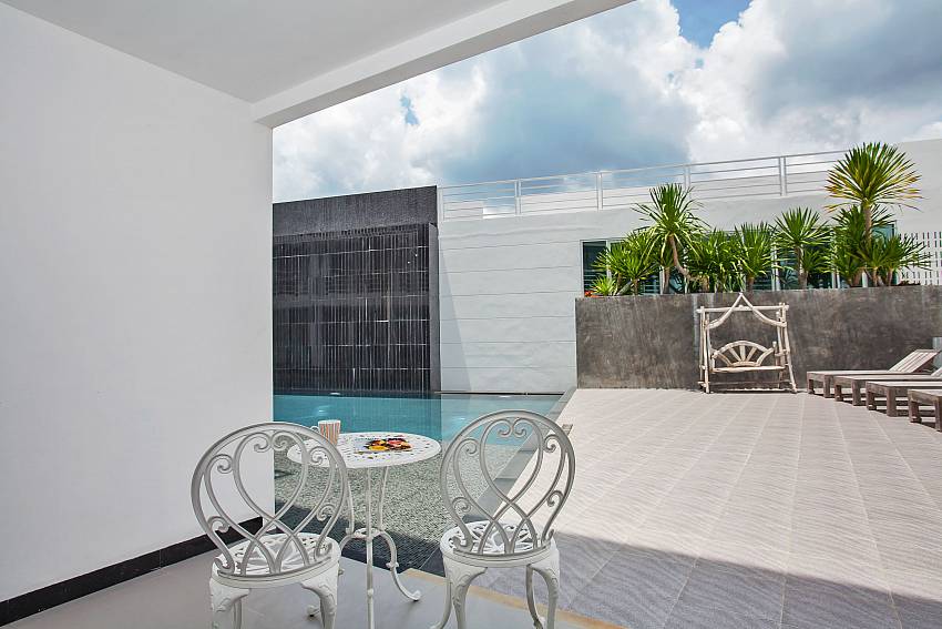 Sadhay B1 Condo with terrace by the communal pool Patong Phuket