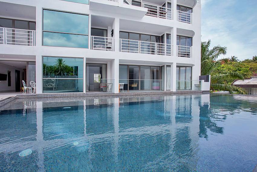 Sadhay B1 Condo with 2 bedrooms and communal pool Phuket