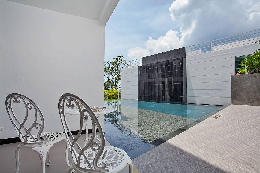 Sadhay B1 Condo with terrace and communal Pool Phuket