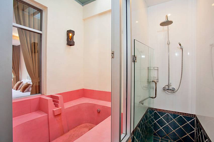 Modern master bathroom with bathtub Rustic Gold Villa Pattaya